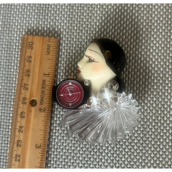 Vintage Art Deco Style Fancy Woman Brooch Pin Watch Rhinestones Acrylic Details - Picture 2 of 4